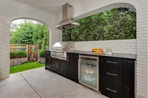 Residential patio and landscape build construction by SouthernEEZ